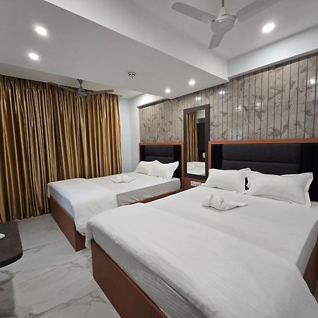 Step Home Kolkata Exterior photo